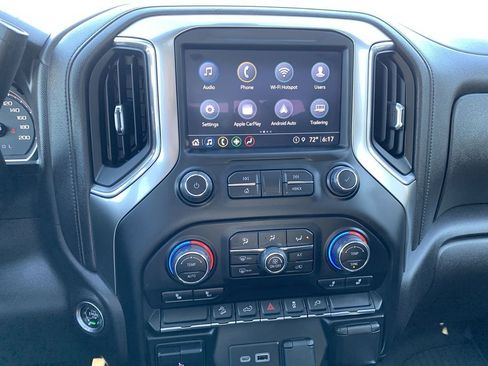 Used 2022 Chevrolet Silverado 1500 LT Trail Boss w/ Convenience Package II image 23