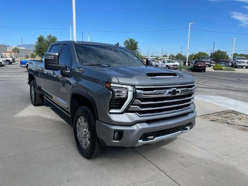 Certified 2024 Chevrolet Silverado 3500 High Country w/ High Country Premium Package AWD/4WD image 6