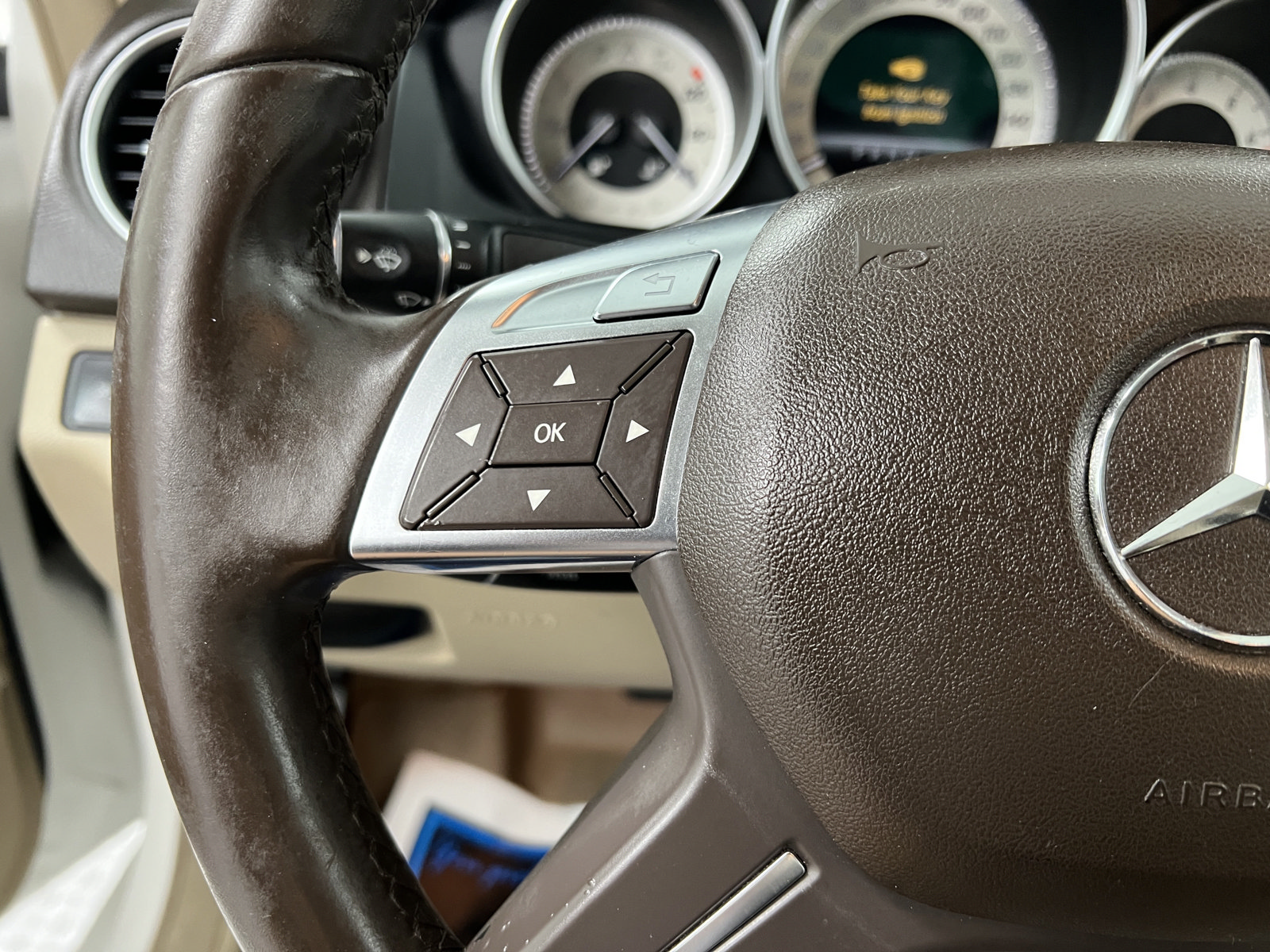 Used 2013 Mercedes-Benz C 300 4MATIC Sedan image 21