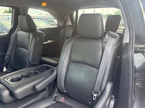 Used 2023 Honda Odyssey Touring image 9