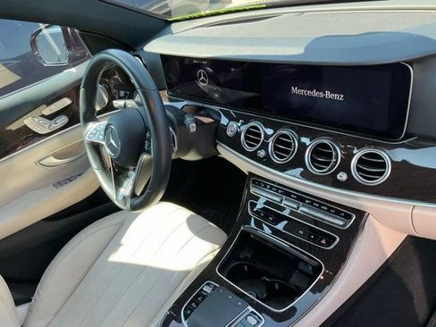 Used 2022 Mercedes-Benz E 350 Sedan image 10