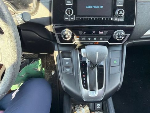 Used 2018 Honda CR-V LX image 9