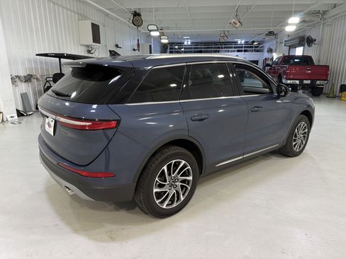 Used 2022 Lincoln Corsair FWD w/ Equipment Group 101A image 5