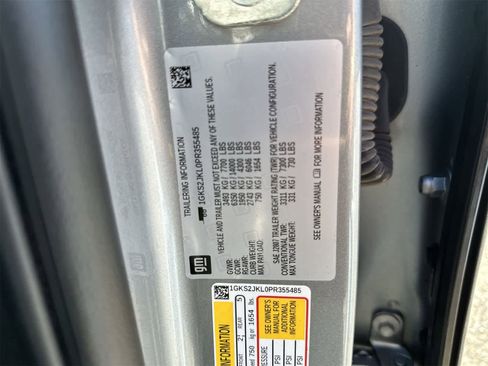 Used 2023 GMC Yukon XL Denali image 20