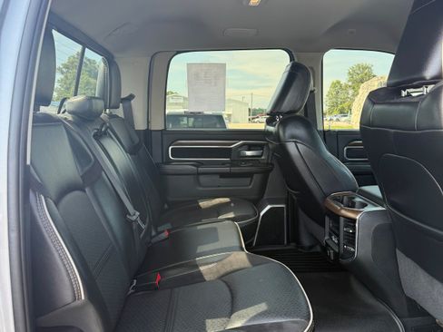Used 2023 RAM 2500 Laramie AWD/4WD image 15