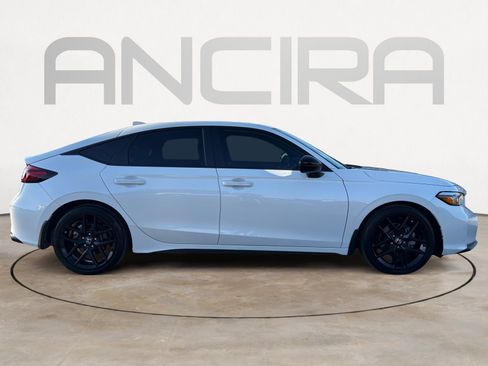 Used 2025 Honda Civic Sport image 12