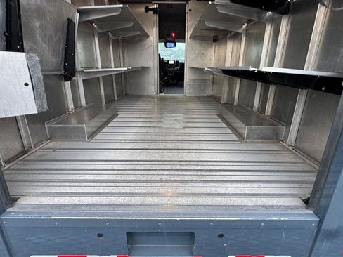 Used 2022 RAM ProMaster 3500 w/ Fleet Safety Group FWD image 18