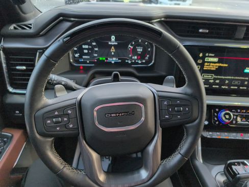Used 2025 GMC Sierra 1500 Denali Ultimate image 21
