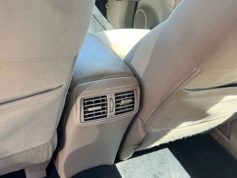 Used 2016 Nissan Rogue S image 7