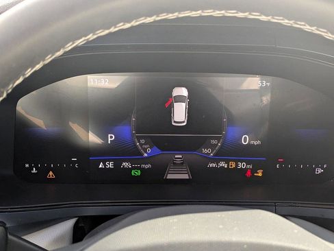 Used 2024 Volkswagen Taos SE image 19