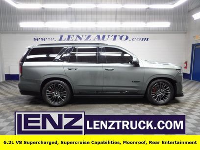 Used 2023 Cadillac Escalade V w/ Heavy-Duty Trailer Package