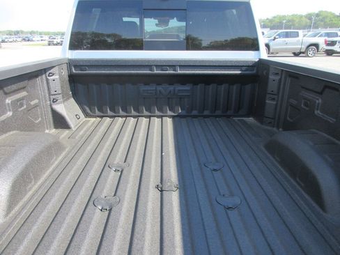 New 2026 GMC Sierra 2500 Denali Ultimate AWD/4WD image 6