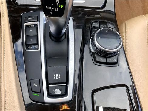 Used 2014 BMW 535i Sedan RWD image 32