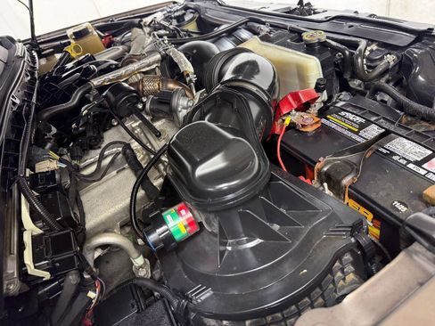 Used 2017 Ford F350 Lariat AWD/4WD image 96