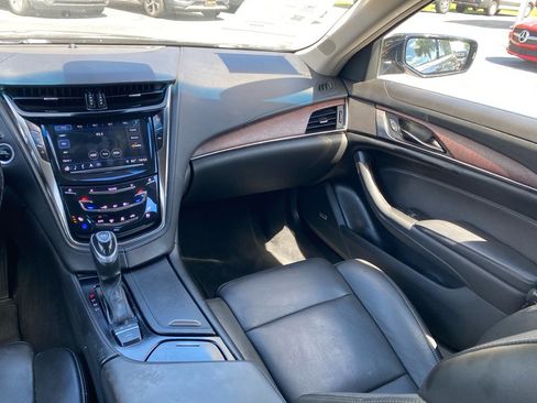 Used 2019 Cadillac CTS Luxury RWD image 14