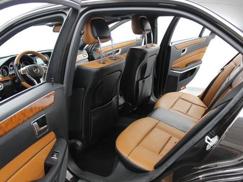 Used 2014 Mercedes-Benz E 350 4MATIC Sedan image 14