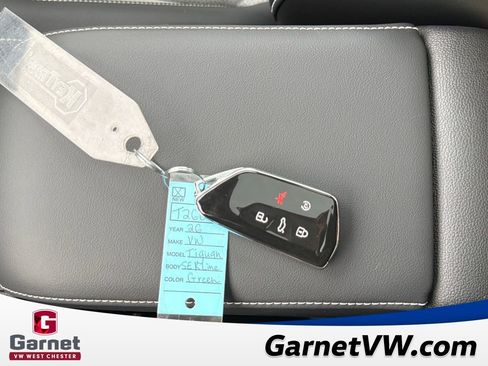 New 2026 Volkswagen Tiguan SE R-Line image 21