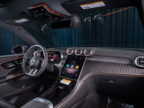 New 2026 Mercedes-Benz GLC 300 image 4