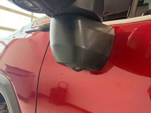 Used 2024 GMC Sierra 3500 SLT w/ SLT Premium Package image 12