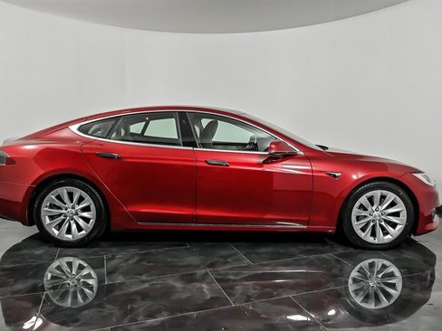 Used 2017 Tesla Model S 100D AWD/4WD image 10