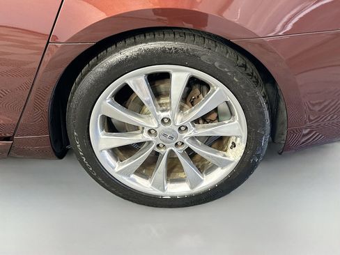 Used 2012 Lincoln MKS AWD image 31