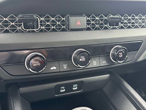 Certified 2025 Honda Accord LX image 15