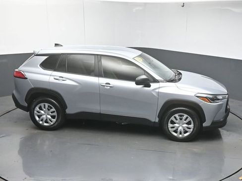 Used 2023 Toyota Corolla Cross L image 47