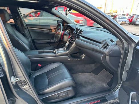 Used 2017 Honda Civic Sport Touring image 11