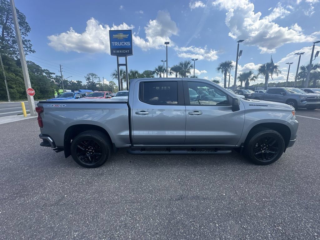 Used 2024 Chevrolet Silverado 1500 RST AWD/4WD image 17