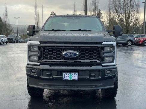 Used 2023 Ford F350 Lariat w/ Lariat Ultimate Package image 9