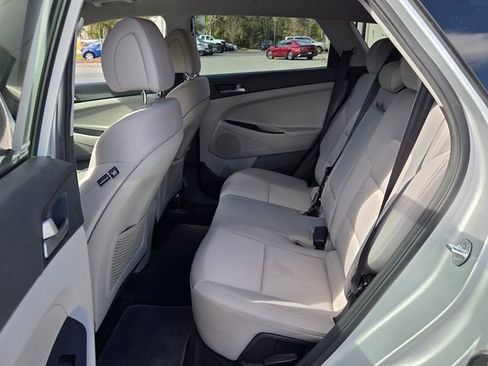 Used 2018 Hyundai Tucson SEL image 10
