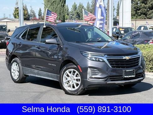Used 2022 Chevrolet Equinox LT FWD image 2