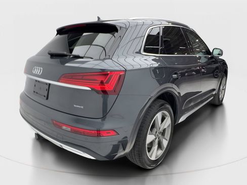 Used 2023 Audi Q5 2.0T Premium w/ Convenience Package AWD/4WD image 7