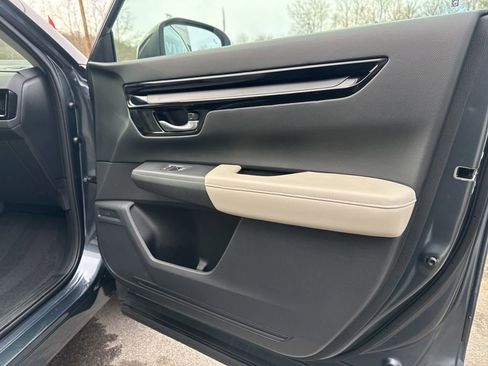 Used 2023 Honda CR-V EX-L image 31