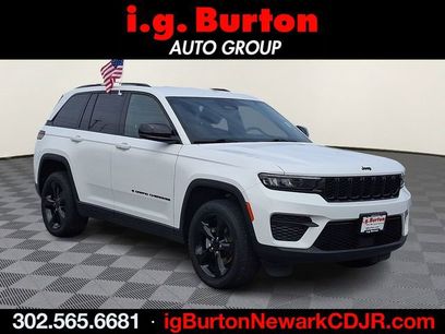 Used 2023 Jeep Grand Cherokee Altitude