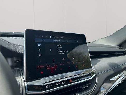 New 2026 Jeep Compass Latitude image 35