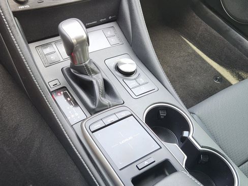 Used 2022 Lexus RC 350 w/ Premium Package RWD image 19