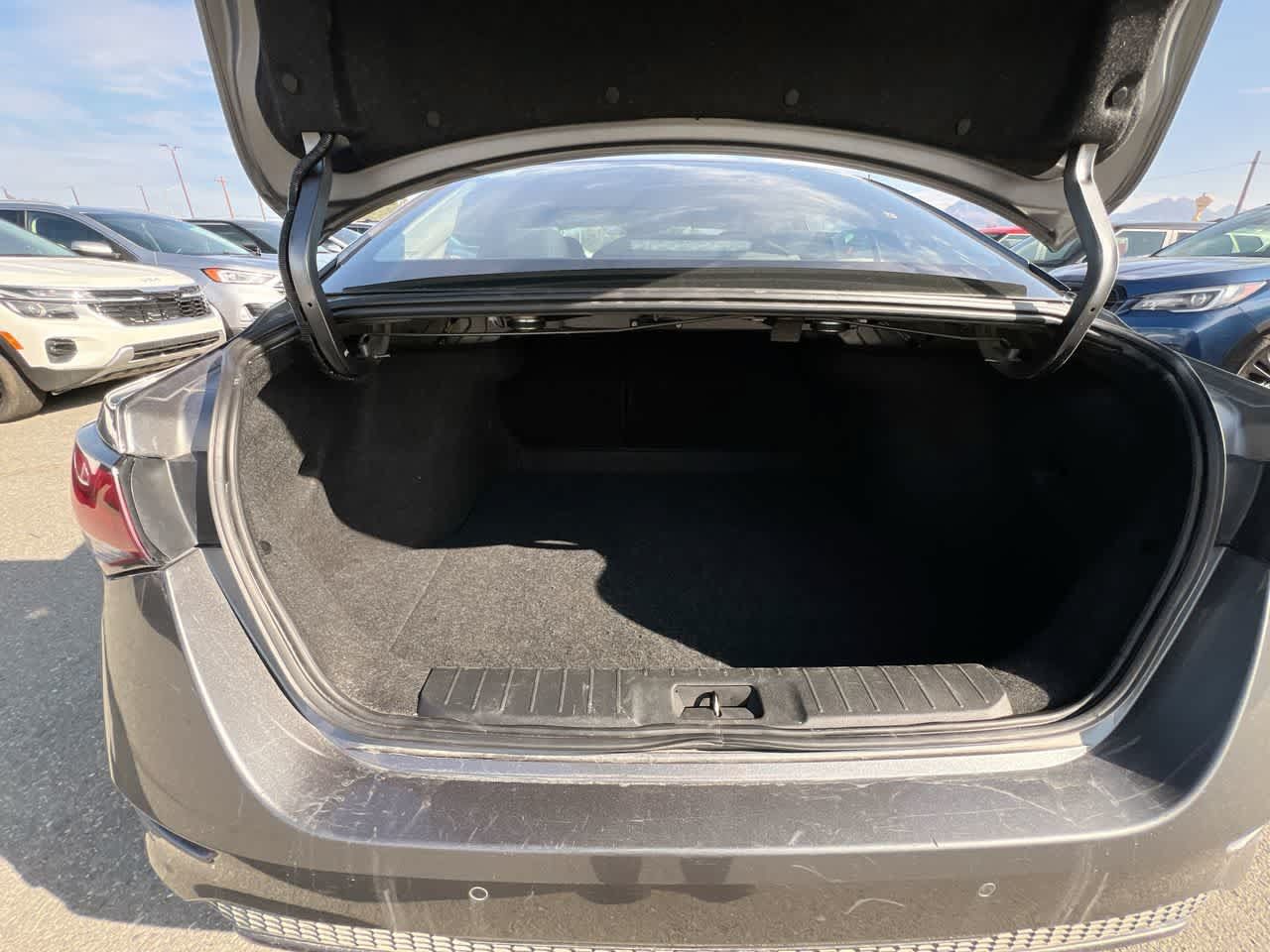Used 2024 Nissan Sentra S FWD image 26