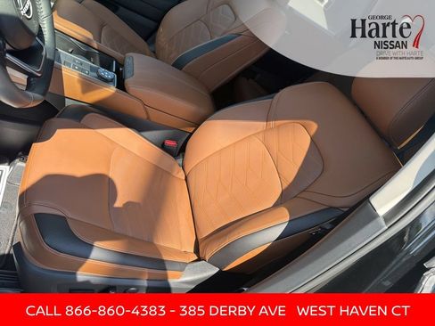 Certified 2025 Nissan Pathfinder Platinum w/ Cargo Package AWD/4WD image 15