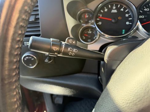 Used 2013 Chevrolet Silverado 1500 LT image 19