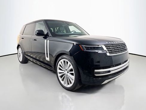 Used 2025 Land Rover Range Rover Long Wheelbase Autobiography image 3