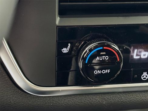 Certified 2026 Nissan Rogue SV w/ Cold Weather Package FWD image 20
