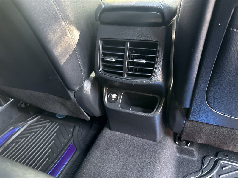 Used 2022 Kia Seltos EX AWD/4WD image 28