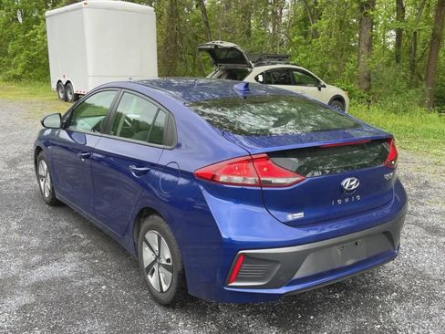 Used 2020 Hyundai Ioniq Blue FWD image 2