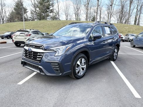 Certified 2025 Subaru Ascent Premium AWD/4WD image 3