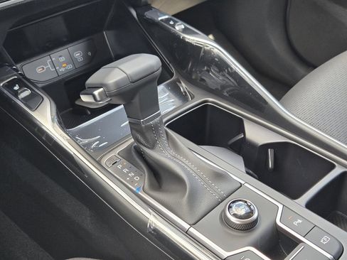 New 2026 Kia Sorento S FWD image 15