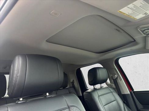 Used 2022 Toyota Tundra Limited AWD/4WD image 15