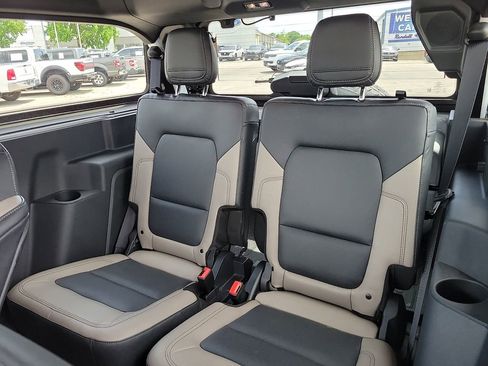 Used 2024 Ford Bronco Big Bend AWD/4WD image 9