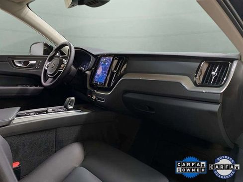 Used 2025 Volvo XC60 B5 Plus image 67