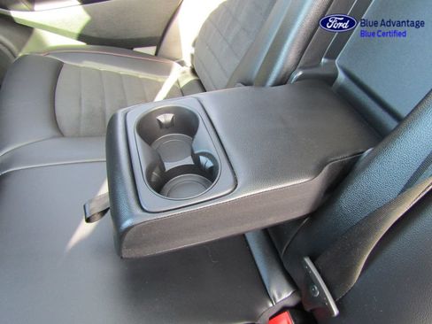 Certified 2024 Ford Edge ST-Line AWD/4WD image 21